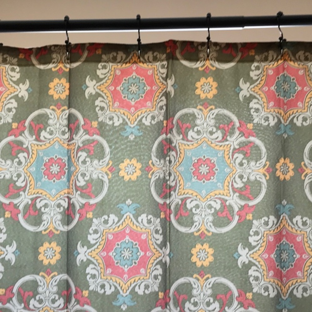 Shower curtain with towels